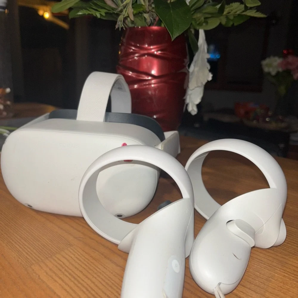 OCULUS QUEST 2